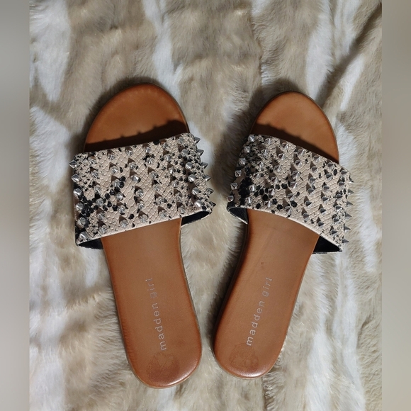 Madden Girl Shoes - Madden Girl Brown Slide Sandals with Silver Accents